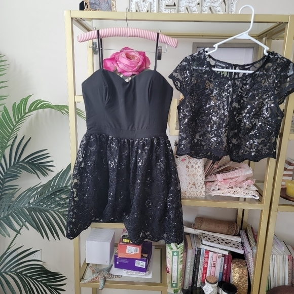 Bebe Black Sequin Two Piece Spaghetti Strap Christmas Dress Womens Size S/P - Picture 2 of 14